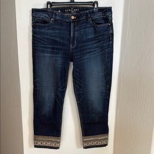 White House Black Market Embroidered Blue Jeans sz 16